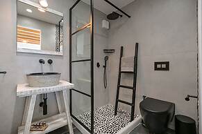 Naxos Finest Hotel & Villas