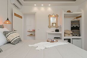 Naxos Finest Hotel & Villas