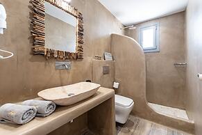 Naxos Finest Hotel & Villas