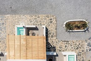 Naxos Finest Hotel & Villas