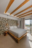 Naxos Finest Hotel & Villas