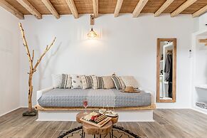 Naxos Finest Hotel & Villas