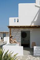 Naxos Finest Hotel & Villas