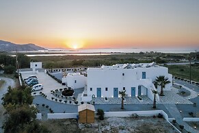 Naxos Finest Hotel & Villas