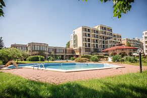 Hotel Amfibia Beach