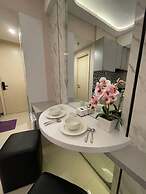 Cosmy Benson Apartment at Pakuwon Mall