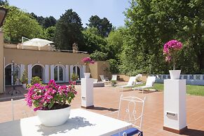 Exclusive Luxury Villa with Pool and Spa