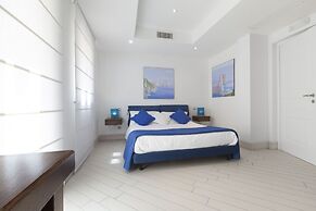 Exclusive Luxury Villa with Pool and Spa