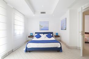 Exclusive Luxury Villa with Pool and Spa