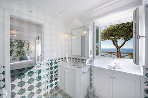 Exclusive Villa in Praiano with Pool & View