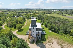The Starlight Tower Manor, River, Arcades, Observatory, Theater by Red