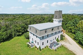 The Starlight Tower Manor, River, Arcades, Observatory, Theater by Red