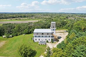 The Starlight Tower Manor, River, Arcades, Observatory, Theater by Red