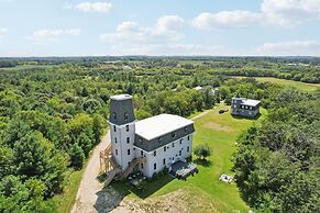 The Starlight Tower Manor, River, Arcades, Observatory, Theater by Red