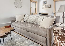 Mountain Willow At Grand Park 4 Bedroom Home by RedAwning