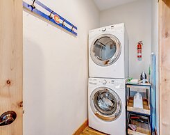 Mountain Willow At Grand Park 4 Bedroom Home by RedAwning