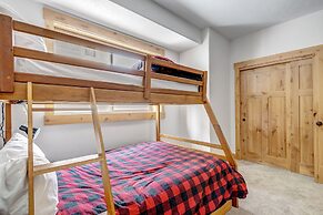 Mountain Willow At Grand Park 4 Bedroom Home by RedAwning