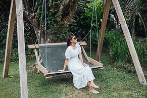 Dugong Village-Green Hotel