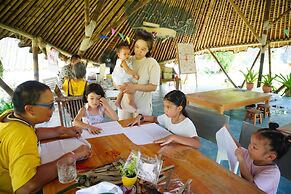 Dugong Village-Green Hotel