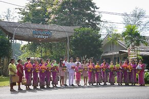 Dugong Village-Green Hotel