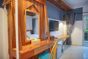 Dugong Village-Green Hotel