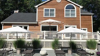 Bridgehampton Beauty