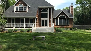 Bridgehampton Beauty