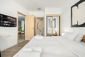 Beachfront with Balcony and Pool Access