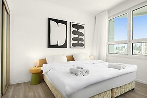 Beachfront with Balcony and Pool Access