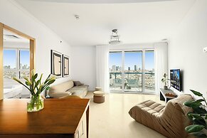 Beachfront with Balcony and Pool Access