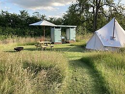 Glamping at The Homestead - Ensuite Bell Tent