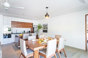 Luxury Apartment at Panoramic