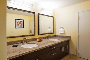 Winners Circle Resort