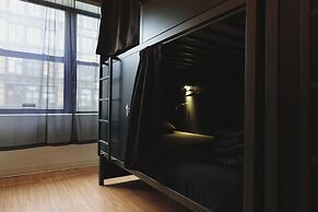 Nap York Central Park Sleep Station