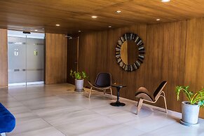 U Nunciatura 1Br Apartment