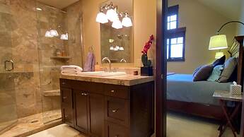 Rs156 Downtown Whitefish Experience