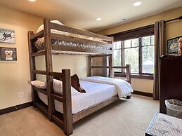 Rs156 Downtown Whitefish Experience