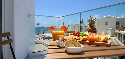 Phaedrus Living- Seaside Lighthouse 74