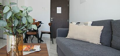 Phaedrus Living- Seaside Lighthouse 74