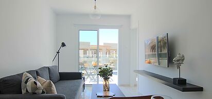 Phaedrus Living- Seaside Lighthouse 74