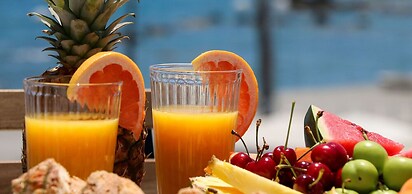 Phaedrus Living- Seaside Lighthouse 74