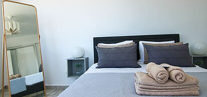 Phaedrus Living- Seaside Lighthouse 74