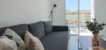 Phaedrus Living- Seaside Lighthouse 74