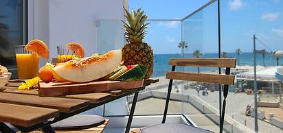 Phaedrus Living- Seaside Lighthouse 74