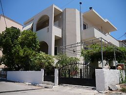 Rosy's House