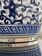 MONDRIAN Luxury Suites & Villas