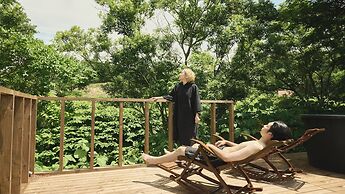 Yoichi Vineyard Glamping