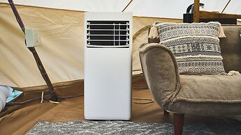 Yoichi Vineyard Glamping