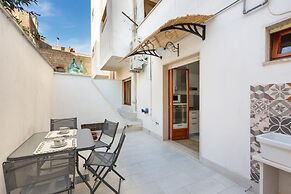 2150 Casa Mandù