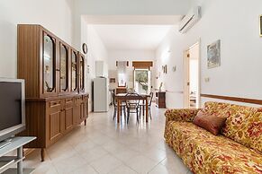 2219 Villa Cesarina